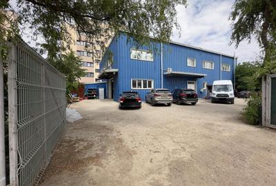 Spațiu comercial, de 1,000 mp, în Baza 3 - 15