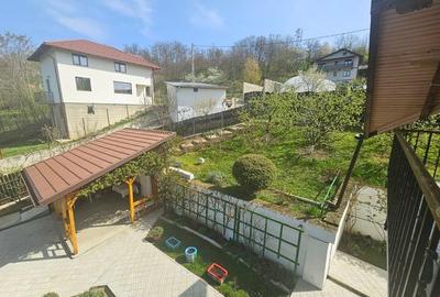 VILĂ ELEGANTĂ CU PRIVELIȘTE DEOSEBITĂ – VALENII DE MUNTE - 50