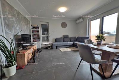 Apartament cu 2 camere decomandat în Central - 3