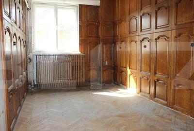 Spațiu comercial, de 1,557 mp, în Central - 1