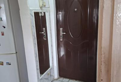 Apartament cu 2 camere decomandat în Drumul Taberei - 2
