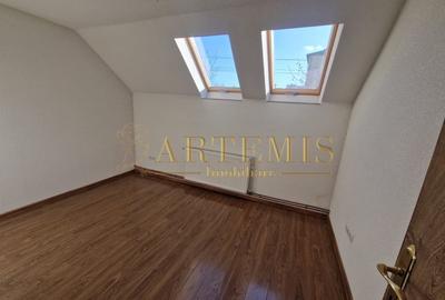 Casa individuala de 7 camere, decomandata, 228 mp., zona Sud. - 9