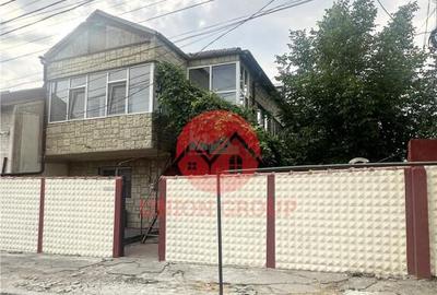 Casa din Caramida S P 1E, 10 camere, Faleza Nord