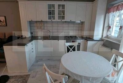 Apartament cu 2 camere semidecomandat, mobilat în Florești