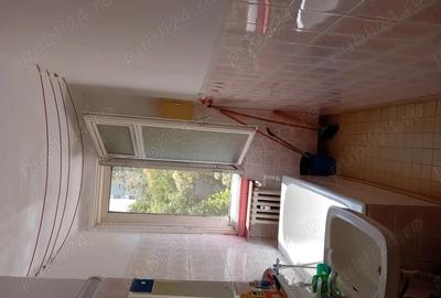 Garsonieră decomandată în Drumul Taberei - 2