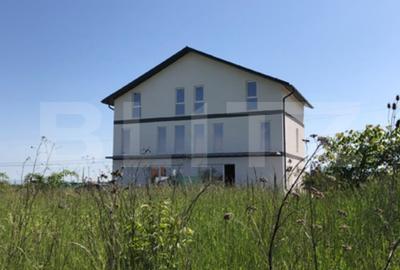 Duplex de vanzare, cu 4 camere, cu priveliste panoramica, zona Tarlungeni - 1