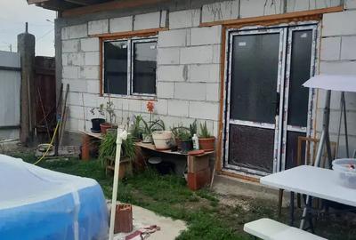 Vand doua numere de case Vand doua numere de case - 3