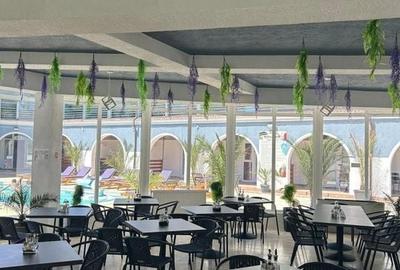 Hotel KM0 Costinesti + Restaurant + Bar + 6 spatii comerciale - 6