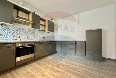 Casa / Vila cu 7 camere de vanzare in zona Elisabetin - 10