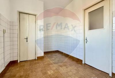 Apartament cu 3 camere decomandat în Andrei Mureșanu - 13