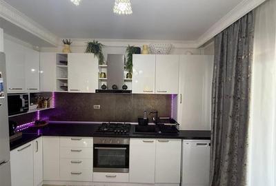 Duplex cu 10 camere cu Teren 500 Mp în Central - 8