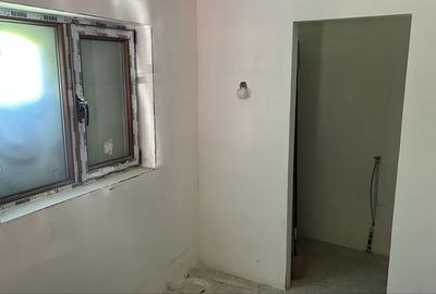 Spațiu comercial, de 23 mp, în Central - 1