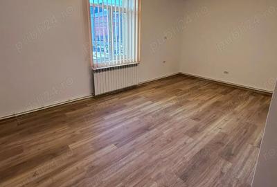 Inchiriez apartament ultracentral, 3 camere, renovat 84 mp - 3