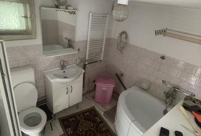 Casă cu 3 camere în Central - 2