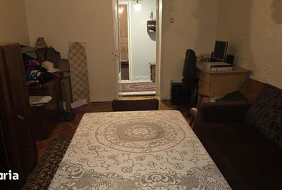 Apartament cu 3 camere decomandat în Central - 14