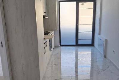 Garsonieră decomandată în Central - 3