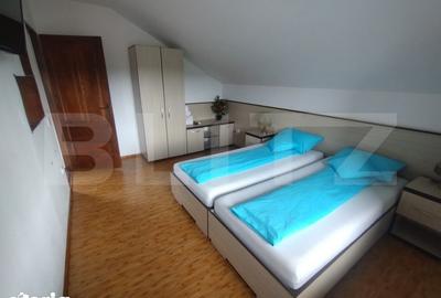 Casă cu 3 camere cu Teren 182 Mp în Central - 2