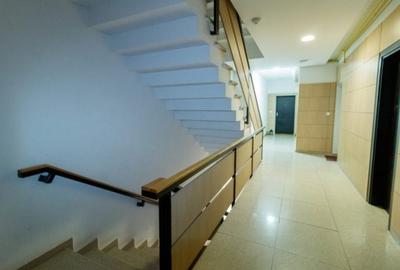 Apartament cu 3 camere decomandat, mobilat în Băneasa - 12