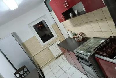 Apartament cu 3 camere zona Girocului - Str Crivaia - 1