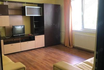 Apartament cu 3 camere decomandat în Central - 9