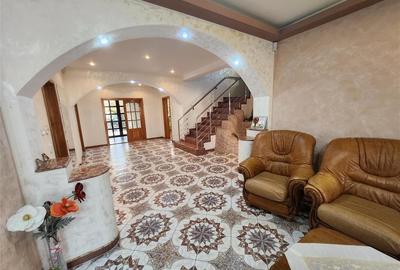 Cladire 600 mp! In Suceava! De vanzare! 0727817187 - 4