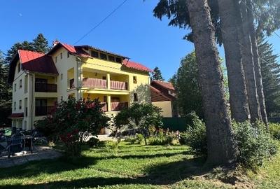 Vilă Predeal, zona Cioplea – 1000 m² teren, vedere Bucegi și pădure - 1