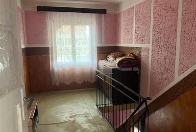 Casă cu 5 camere cu Teren 931 Mp în Movileni - 13