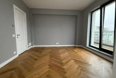 Apartament cu 3 camere decomandat în Băneasa - 2