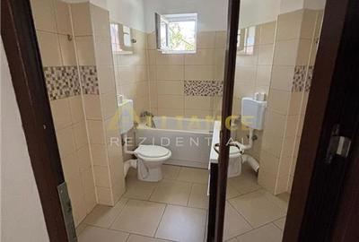 Apartament cu 3 camere semidecomandat în Central - 15