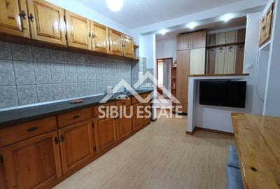Apartament cu 2 camere decomandat, mobilat în Vasile Aaron - 2