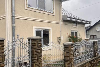 Casă cu 4 camere în Marginea - 4