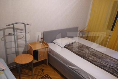 Casa individuala de inchiriat, cu 5 camere, 250 mp, zona Cet - 4