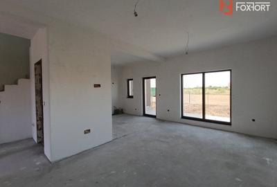 Triplex 5 camere, 2 bai, 114 mp utili, zona Plopi Timisoara - V8613 - 1