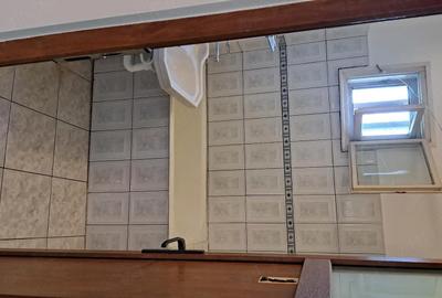 Apartament cu 3 camere semidecomandat în Nord - 2