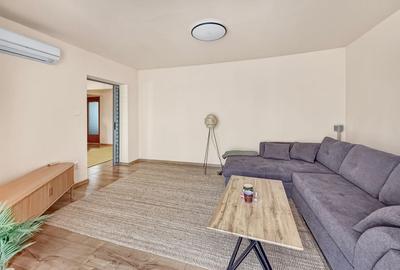 Apartament cu 4 camere decomandat, mobilat în Central - 2