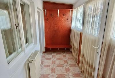 Casă cu 3 camere cu Teren 102 Mp în Rahova - 2