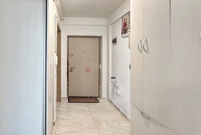 Apartament cu 2 camere decomandat, mobilat în Tractorul - 4