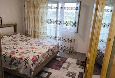 Apartament cu 4 camere decomandat în Central - 2