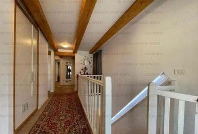 Apartament cu 3 camere in casa , decomandat - zona Centru Istoric - 6