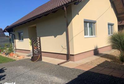 Casă cu 3 camere decomandat cu Teren 500 Mp în Chevereșu Mare - 4