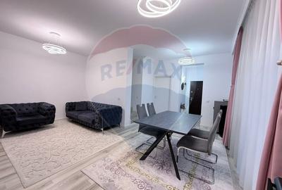 Casă cu 4 camere cu Teren 227 Mp în Ulmi - 5