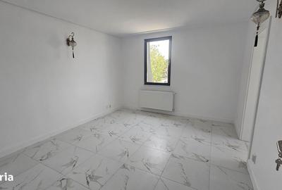 Apartament cu 4 camere în Sărărie - 2