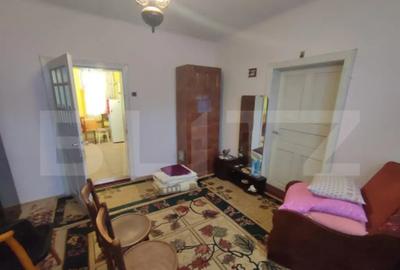 Casă cu 4 camere cu Teren 2500 Mp în Putna - 10