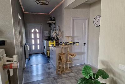 Casă individuală cu 3 camere cu Canalizare în Central - 12