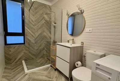 Apartament cu 2 camere decomandat în Central - 1