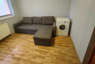 Garsoniera zona Umt - 1