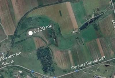 Teren de 14000 mp, în Central - 3