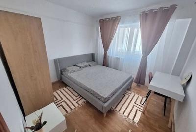 Apartament cu 2 camere decomandat în Calea București - 2