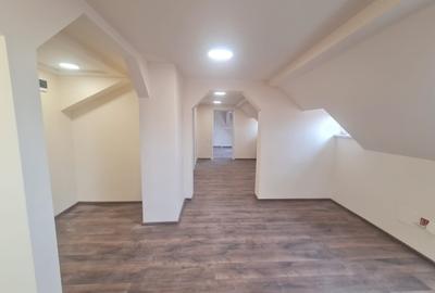 Apartament cu 3 camere în Centrul Istoric - 8