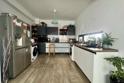 Vila de vanzare - Tunari - 4